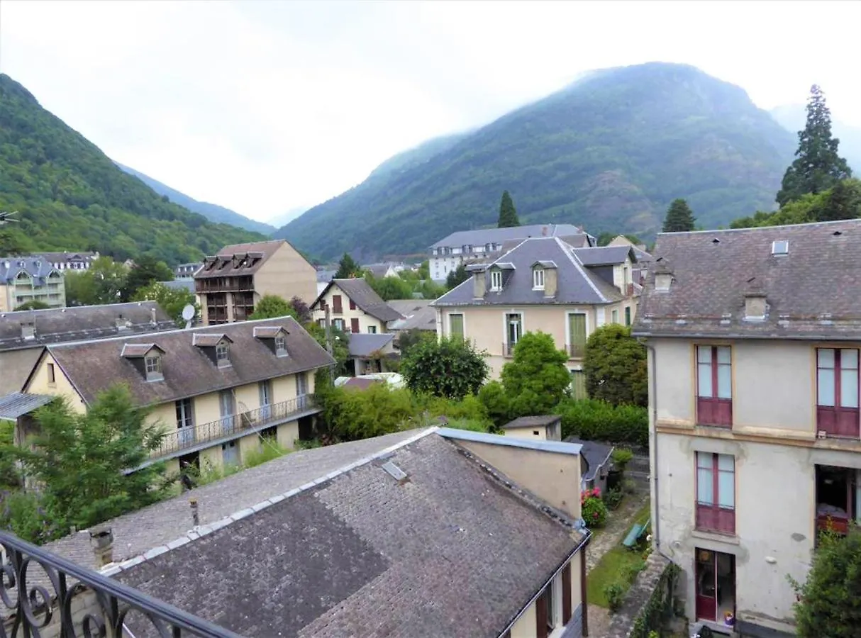 8 Allee Des Bains Luchon Apartment Bagneres-de-Luchon France